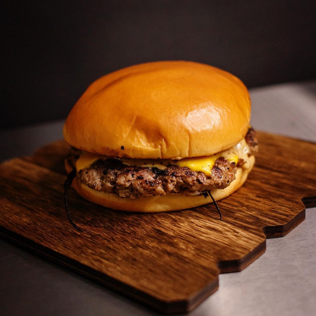 Classic Smash Burger